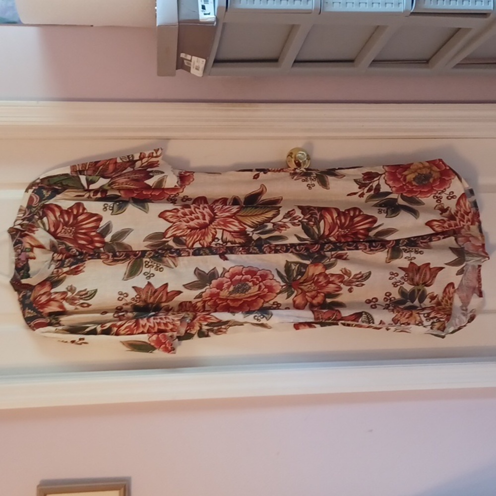 Farm Rio Floral Cover-Up Dress Caftan Front & Side Slits raw hem sleeves sz L